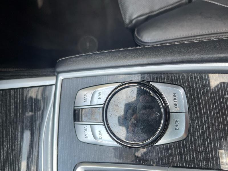 BMW 7-Series 750i xDrive 2016