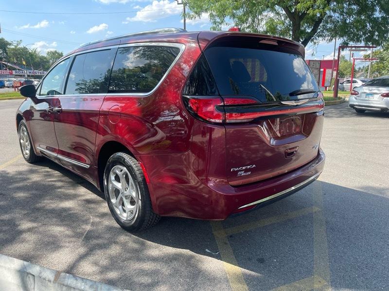 Chrysler Pacifica Limited AWD 2021