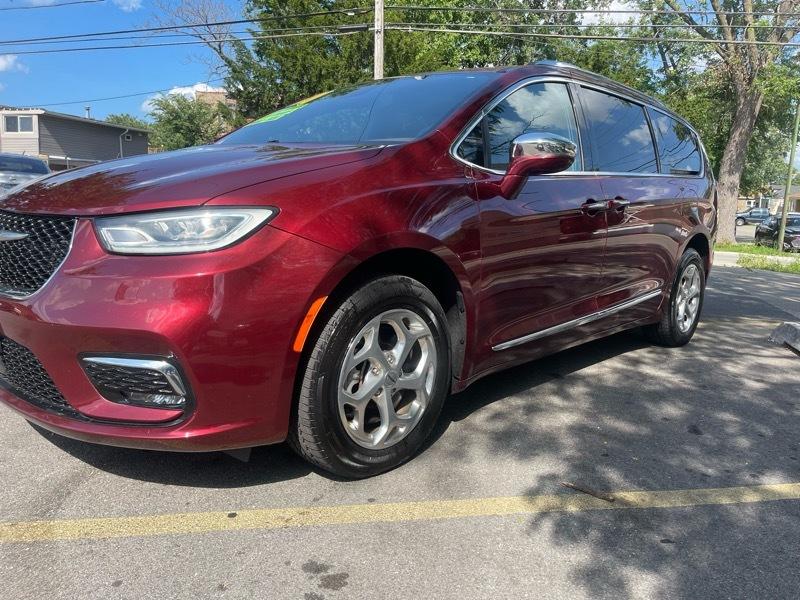 Chrysler Pacifica Limited AWD 2021