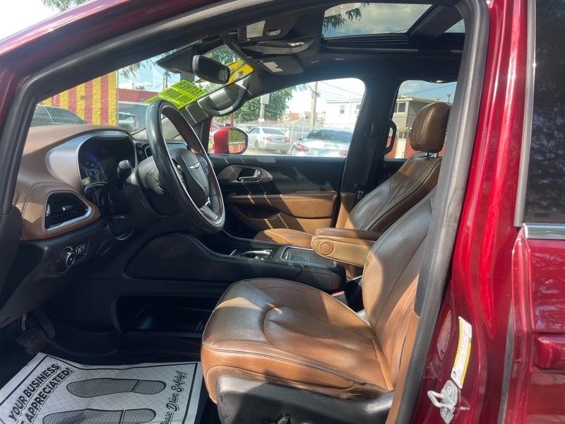 Chrysler Pacifica Limited AWD 2021