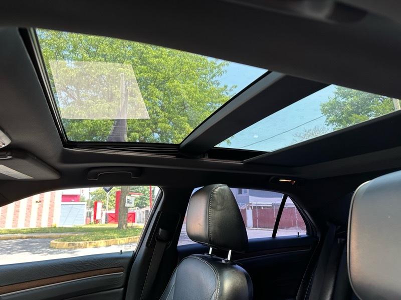 Chrysler 300 C Platinum RWD 2015