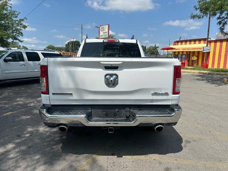 RAM 1500 Big Horn Crew Cab LWB 4WD 2022