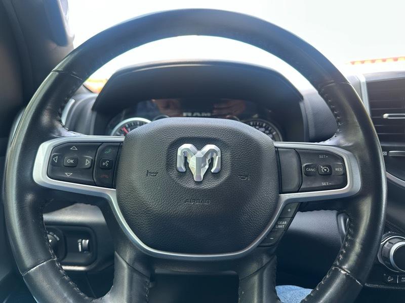 RAM 1500 Big Horn Crew Cab LWB 4WD 2022