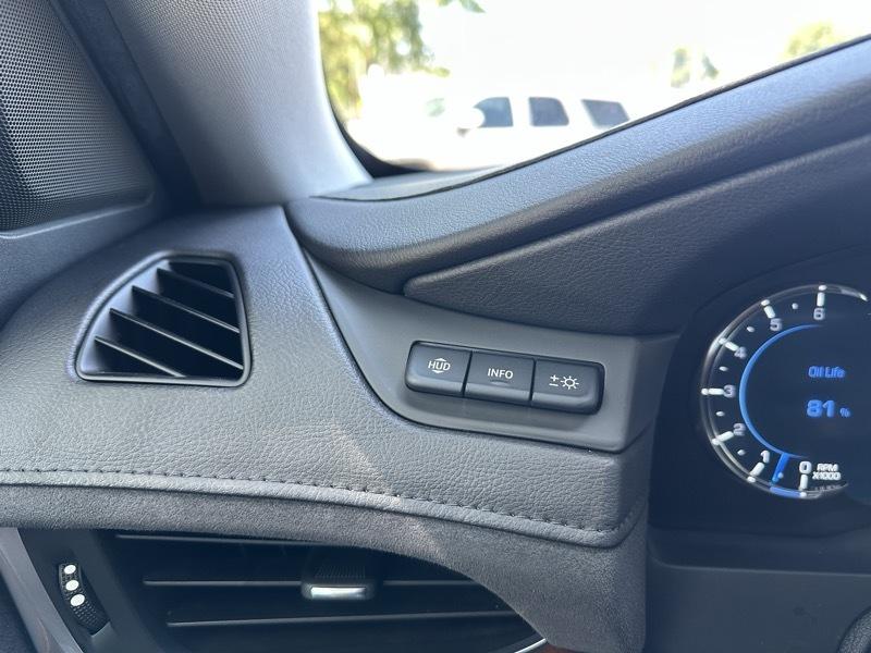 Cadillac Escalade Premium Luxury AWD 2020