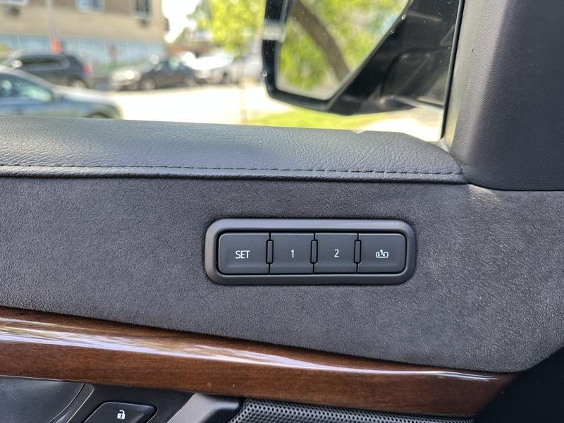Cadillac Escalade Premium Luxury AWD 2020