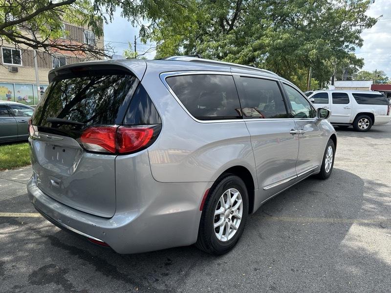 Chrysler Pacifica Touring-L 2020