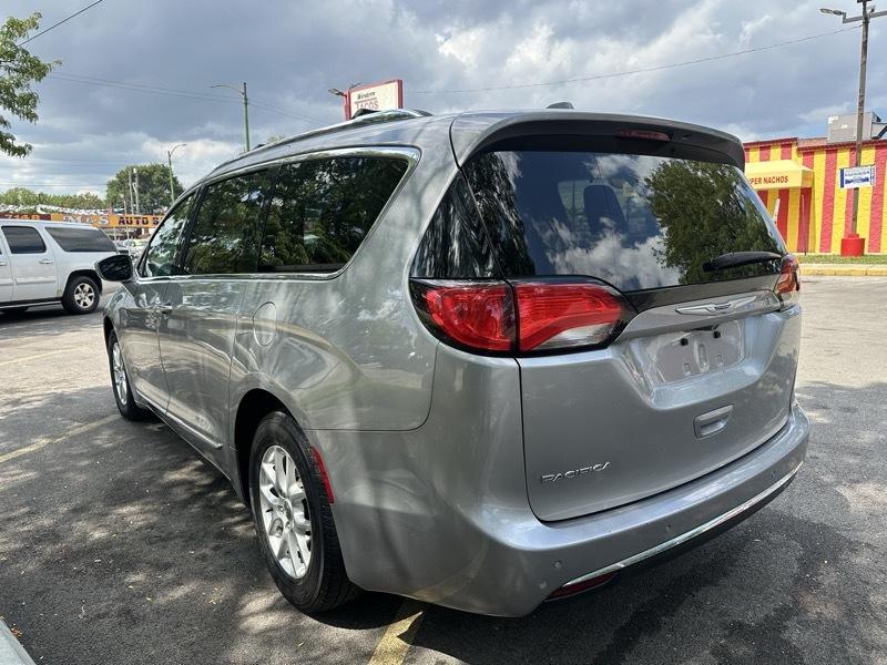 Chrysler Pacifica Touring-L 2020