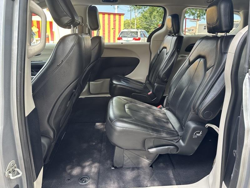 Chrysler Pacifica Touring-L 2020