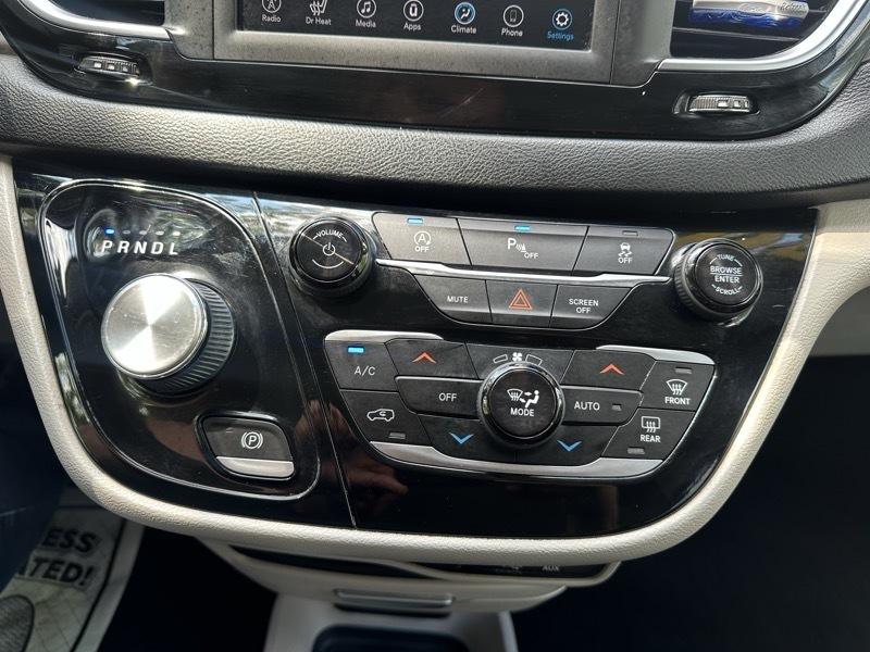 Chrysler Pacifica Touring-L 2020