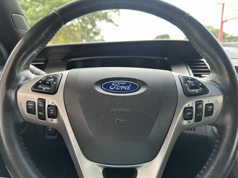 Ford Taurus SEL FWD 2015