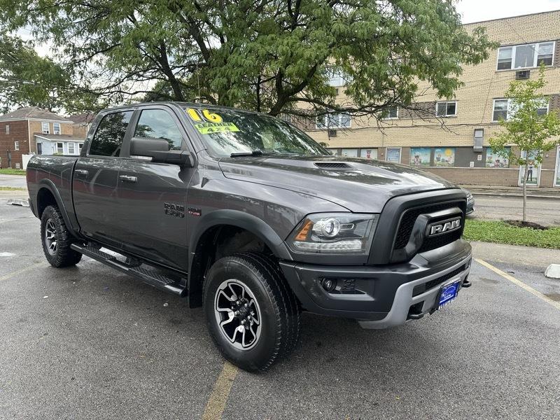 RAM 1500 4WD Crew Cab 140.5" Rebel 2016