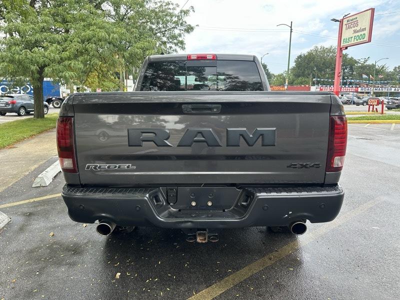 RAM 1500 4WD Crew Cab 140.5" Rebel 2016