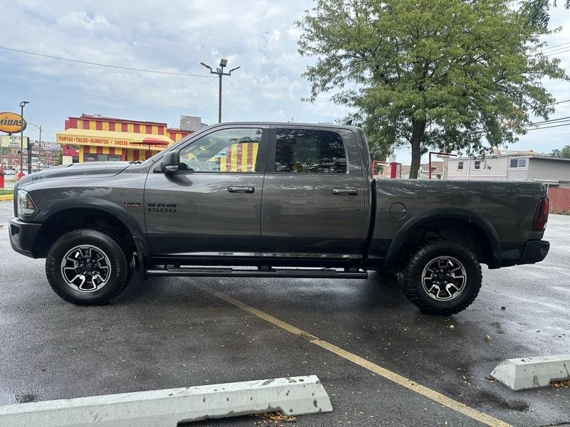 RAM 1500 4WD Crew Cab 140.5" Rebel 2016