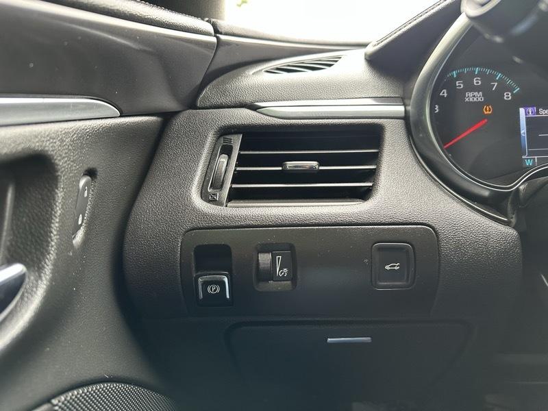 Chevrolet Impala LT 2017