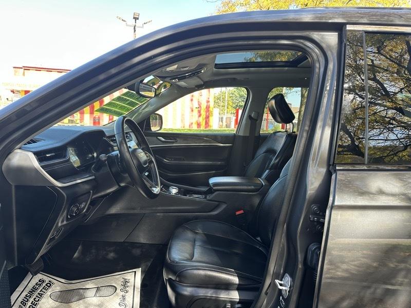 Jeep Grand Cherokee L Limited 4WD 2022