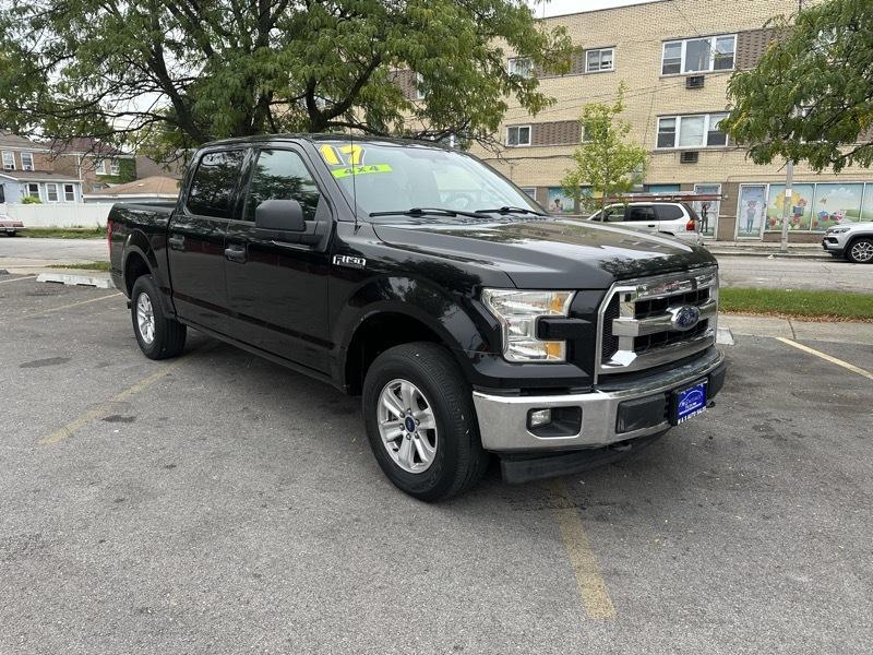 Ford F-150 photo 2