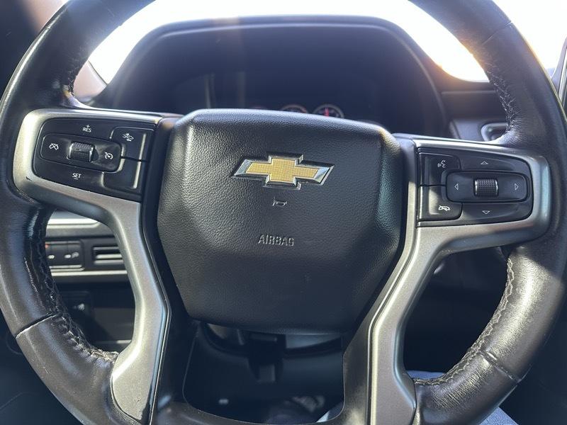 Chevrolet Tahoe photo 16