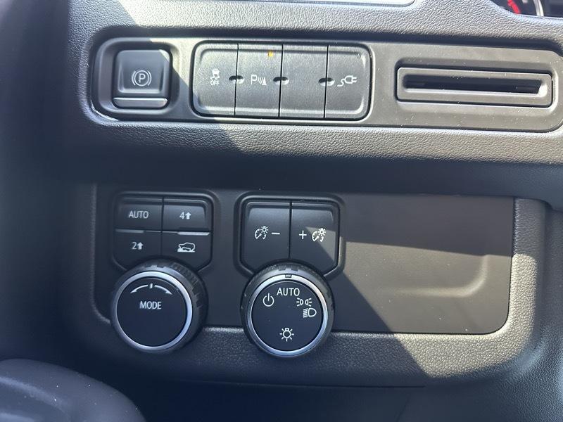 Chevrolet Tahoe photo 24