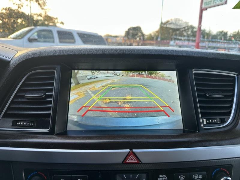 Hyundai Genesis 3.8L 2015