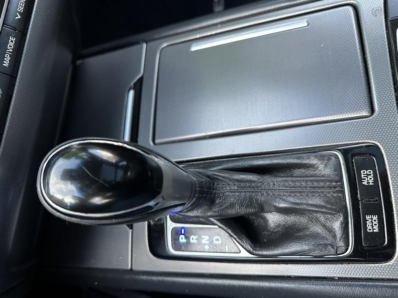 Hyundai Genesis 3.8L 2015
