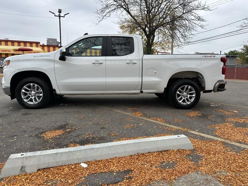 Chevrolet Silverado 1500 LT Double Cab 4WD 2023