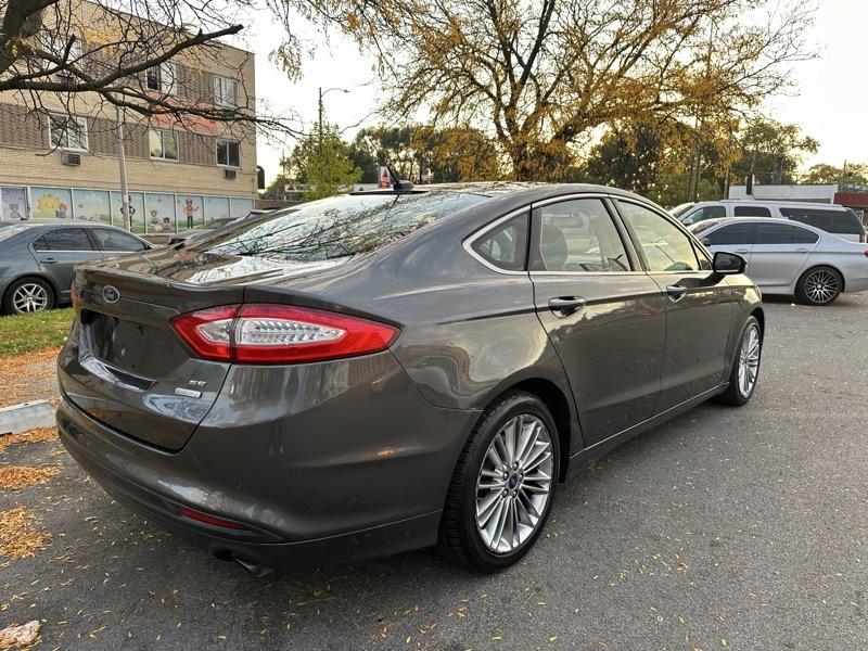 Ford Fusion SE 2015