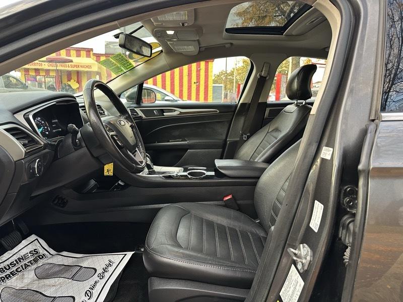 Ford Fusion SE 2015