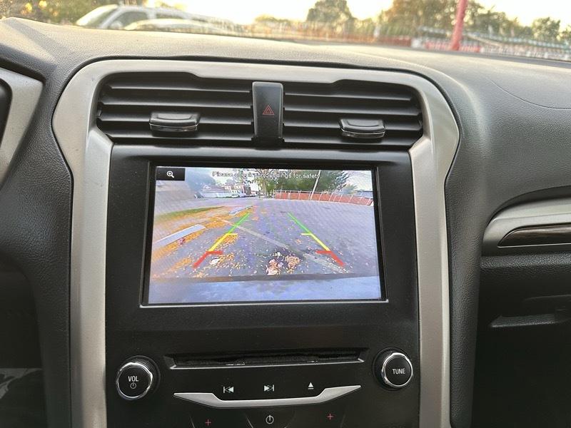 Ford Fusion SE 2015