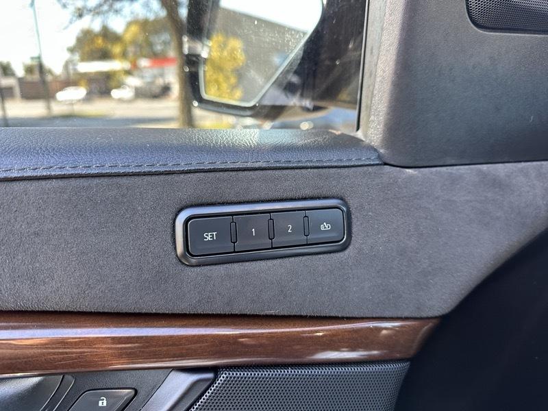 Cadillac Escalade Premium 4WD 2019
