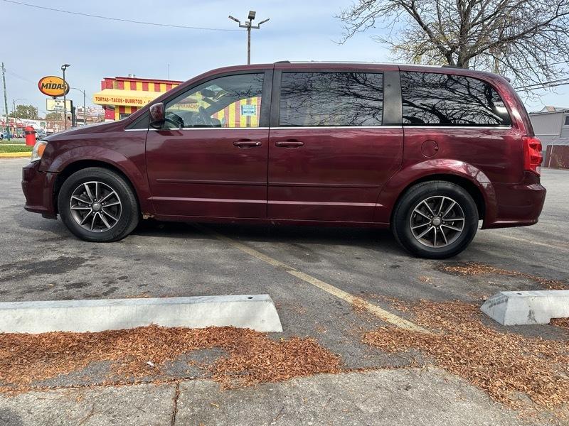 Dodge Grand Caravan SXT 2017