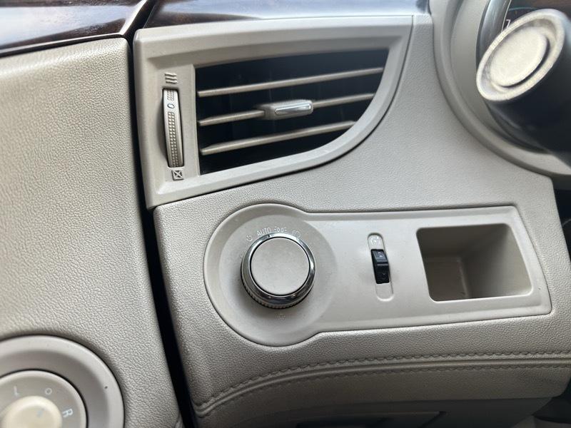 Buick LaCrosse Premium Package 1, w/Leather 2015