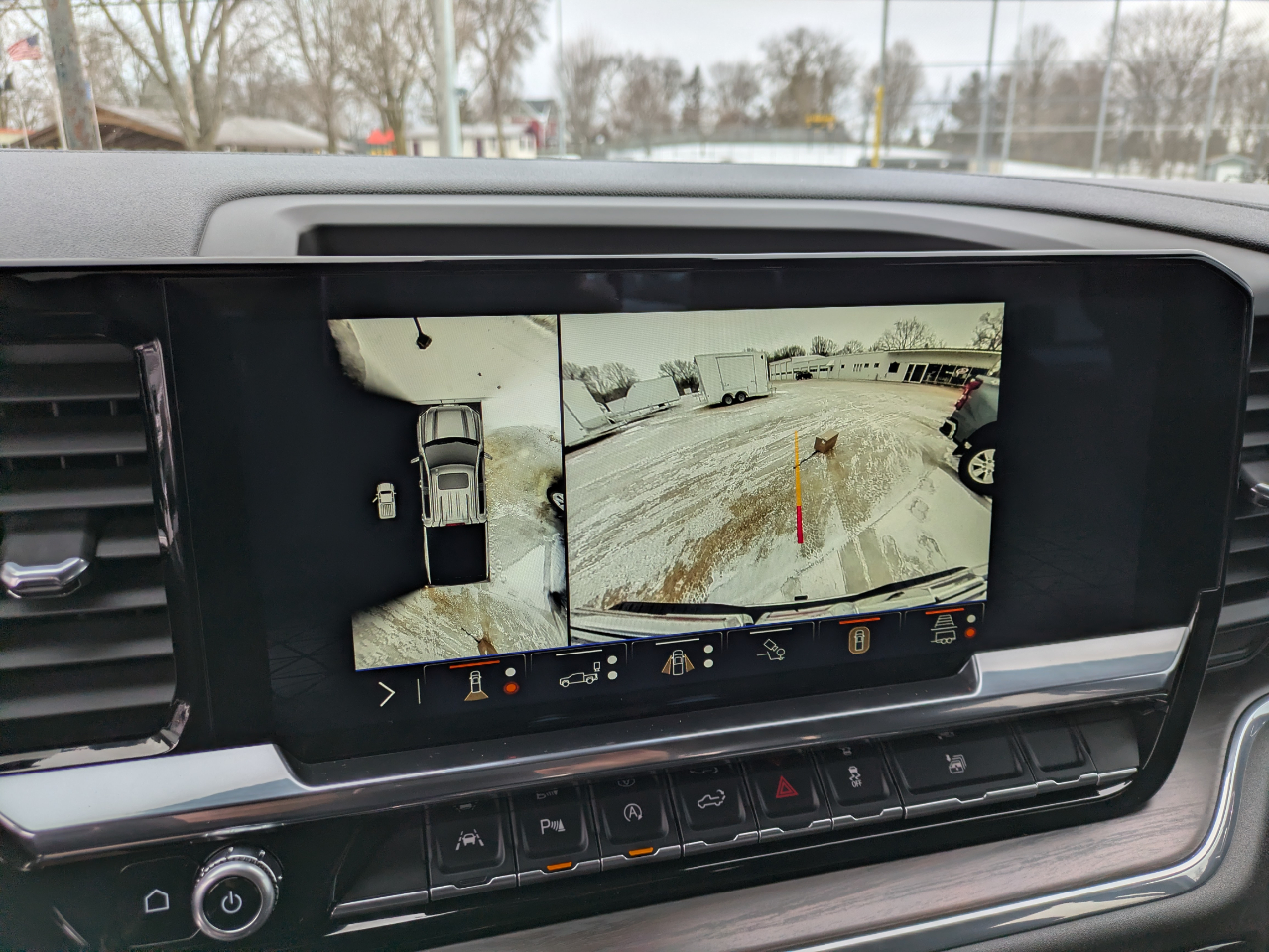 GMC Sierra 1500 SLT Crew Cab 4WD 2025