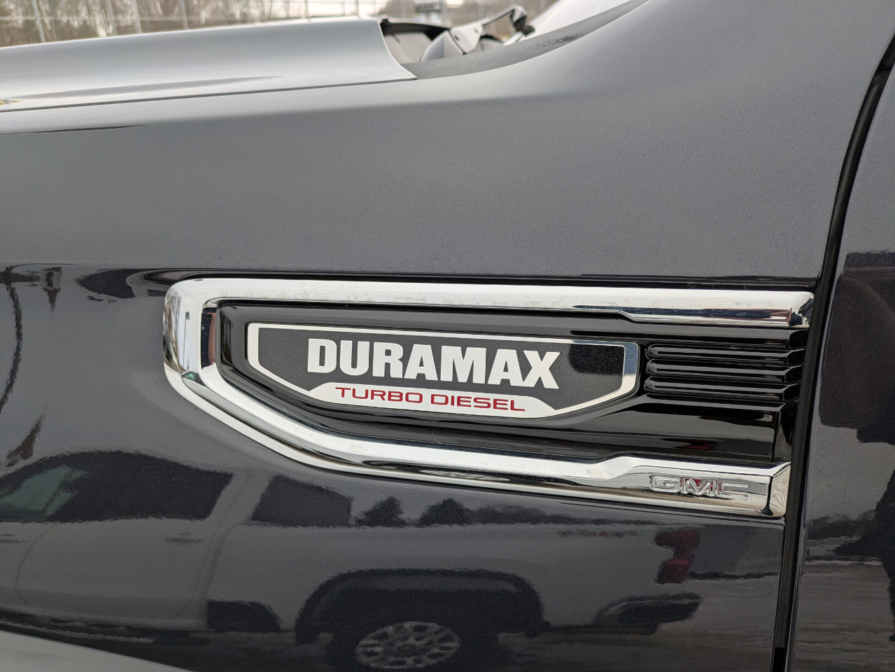 GMC Sierra 1500 SLT Crew Cab 4WD 2025