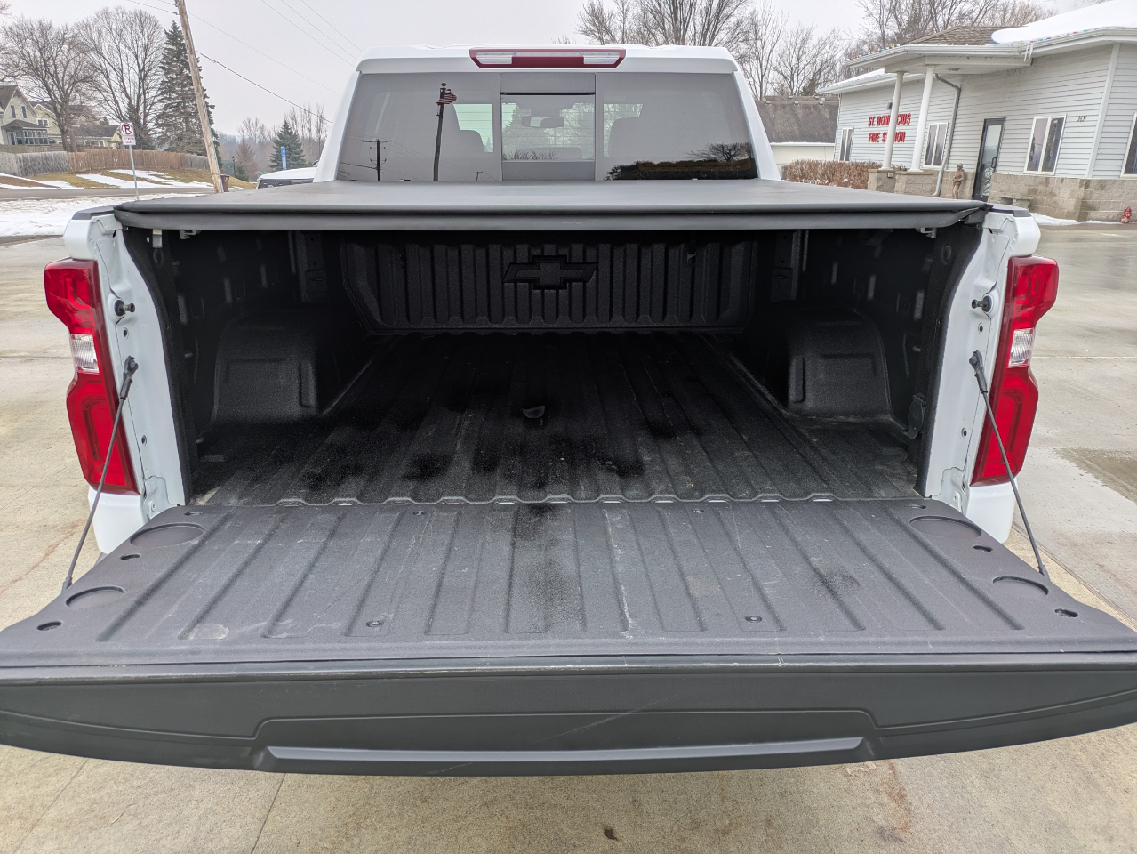 Chevrolet Silverado 1500 LTZ Crew Cab 4WD 2023