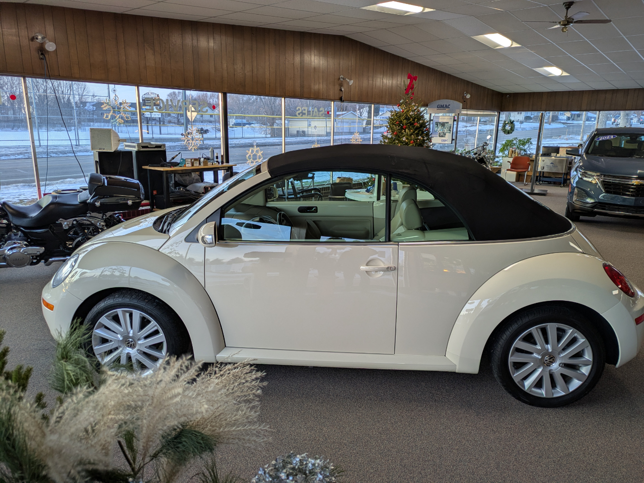 Volkswagen New Beetle S Convertible 2008