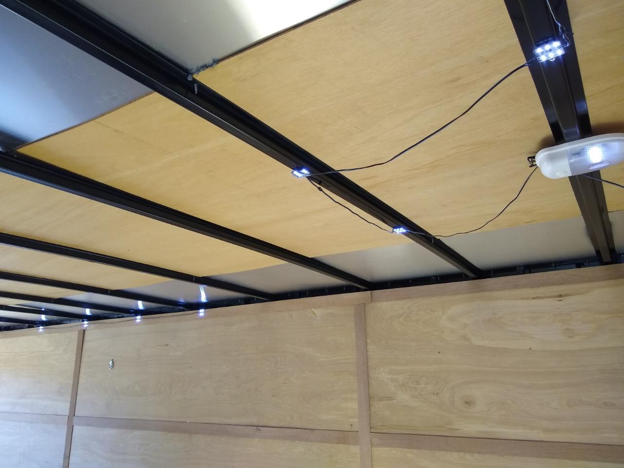 Wells Cargo 8.5x24  2017