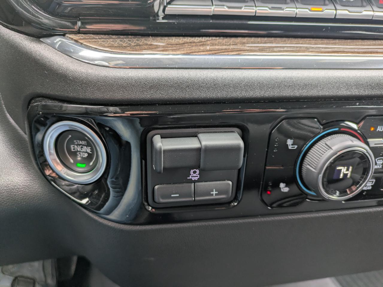 Chevrolet Silverado 1500 RST Crew Cab 4WD 2023