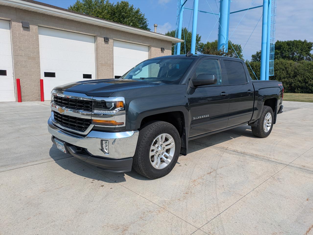 Chevrolet Silverado 1500 LT Crew Cab 4WD 2017
