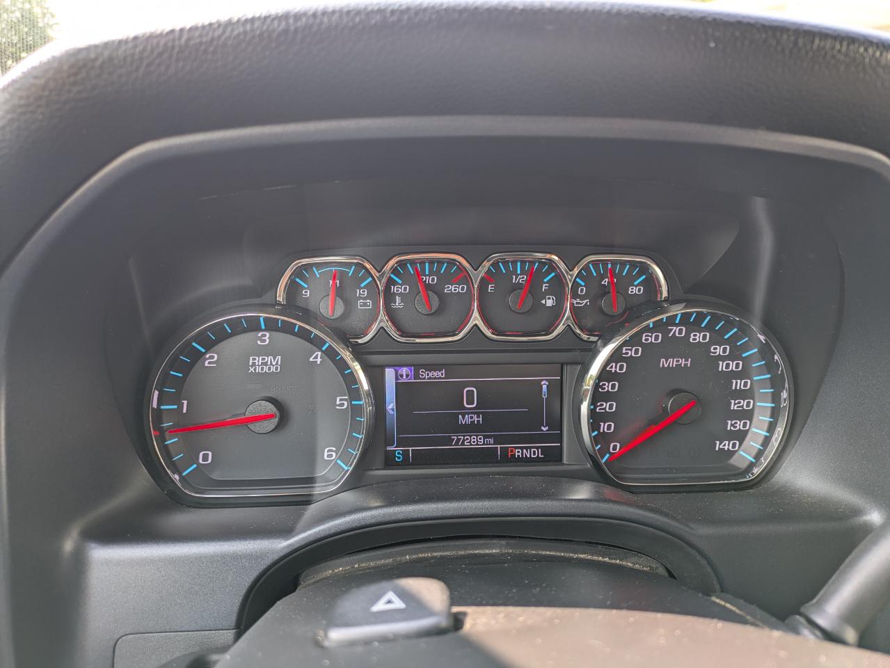 Chevrolet Silverado 1500 LT Crew Cab 4WD 2017