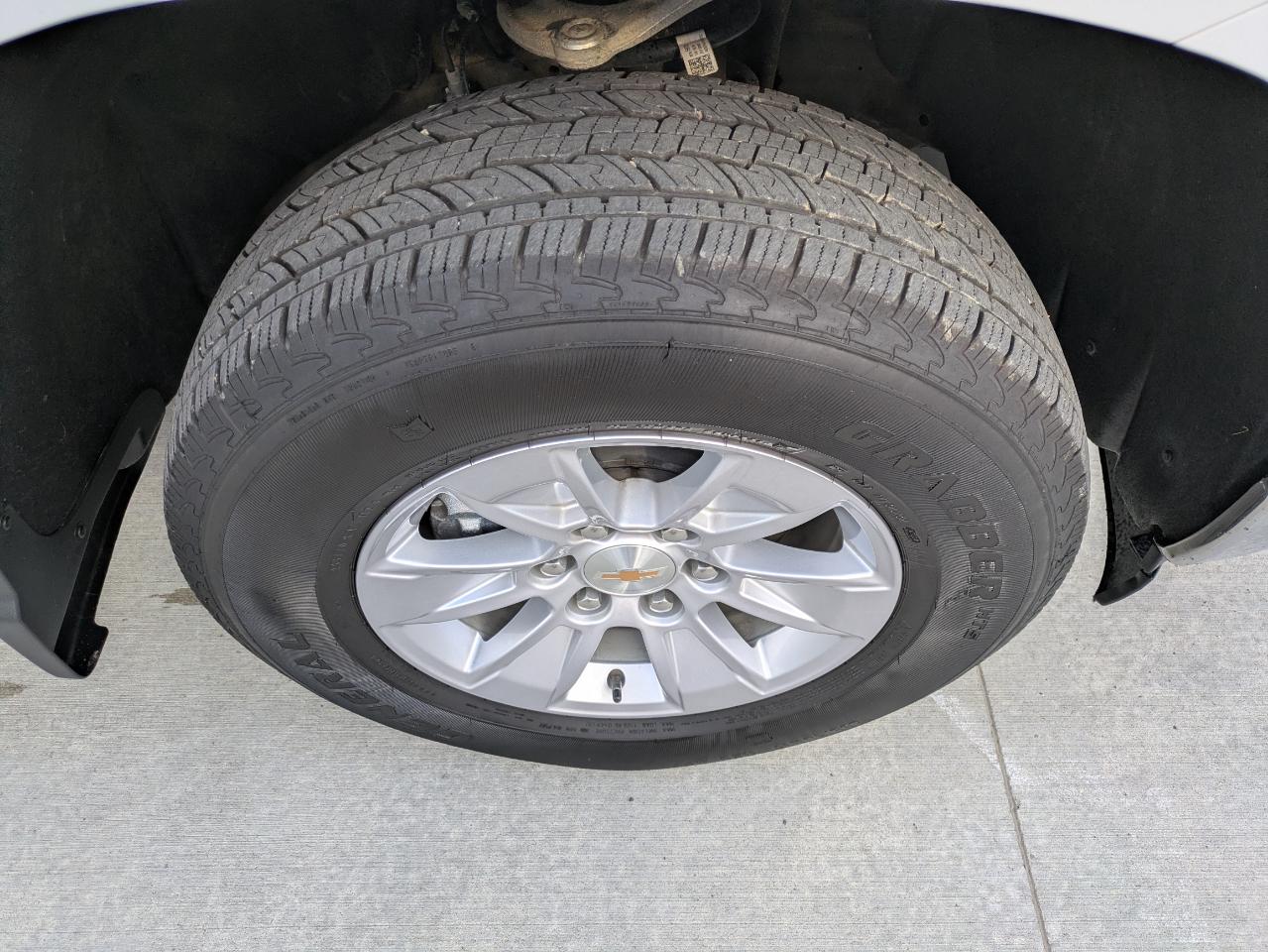 Chevrolet Silverado 1500 LT Crew Cab 4WD 2026