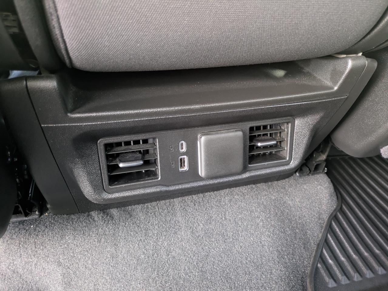 Chevrolet Silverado 1500 LT Crew Cab 4WD 2026