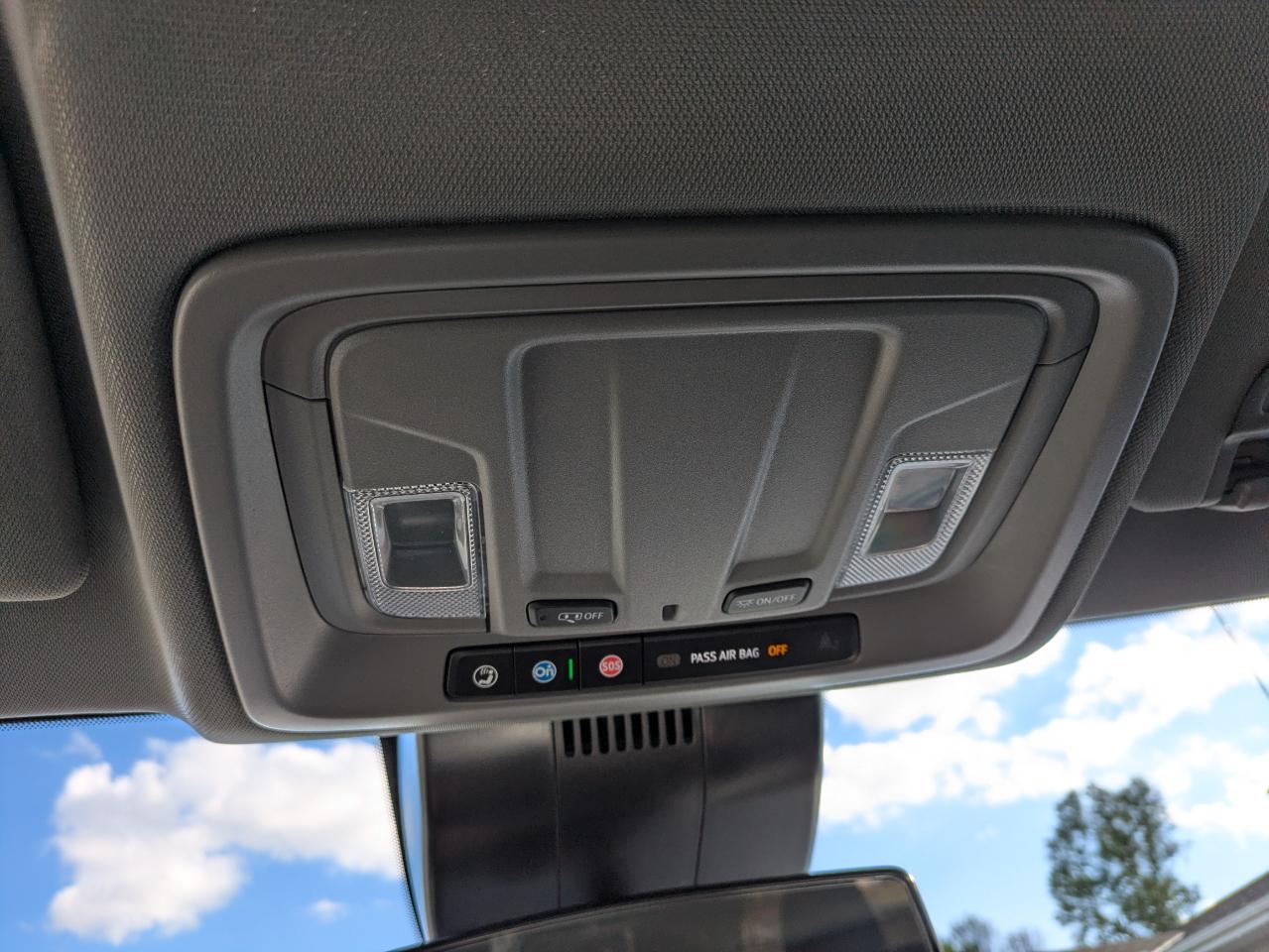 Chevrolet Silverado 1500 LT Crew Cab 4WD 2026