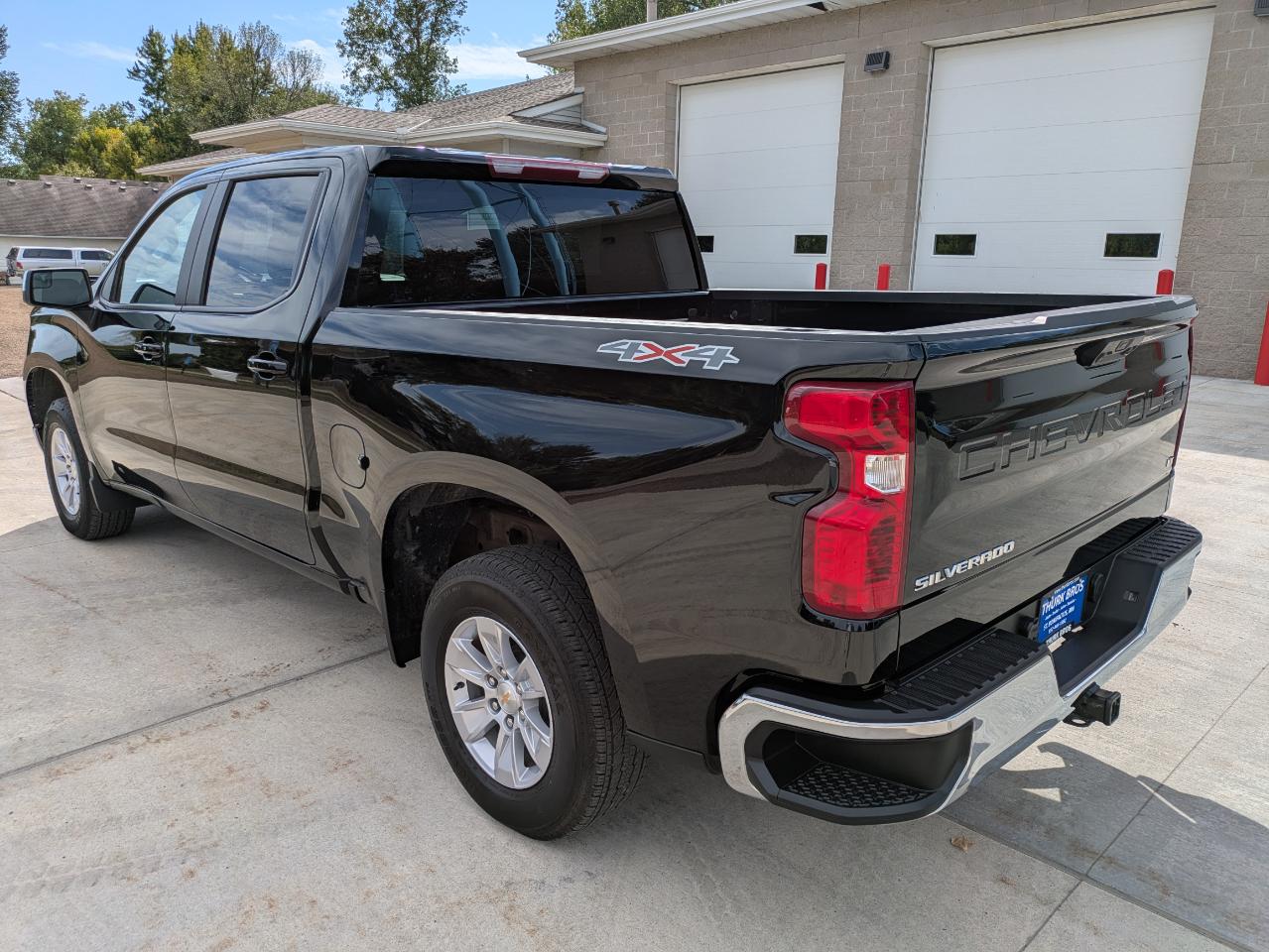Chevrolet Silverado 1500 LT Crew Cab 4WD 2026
