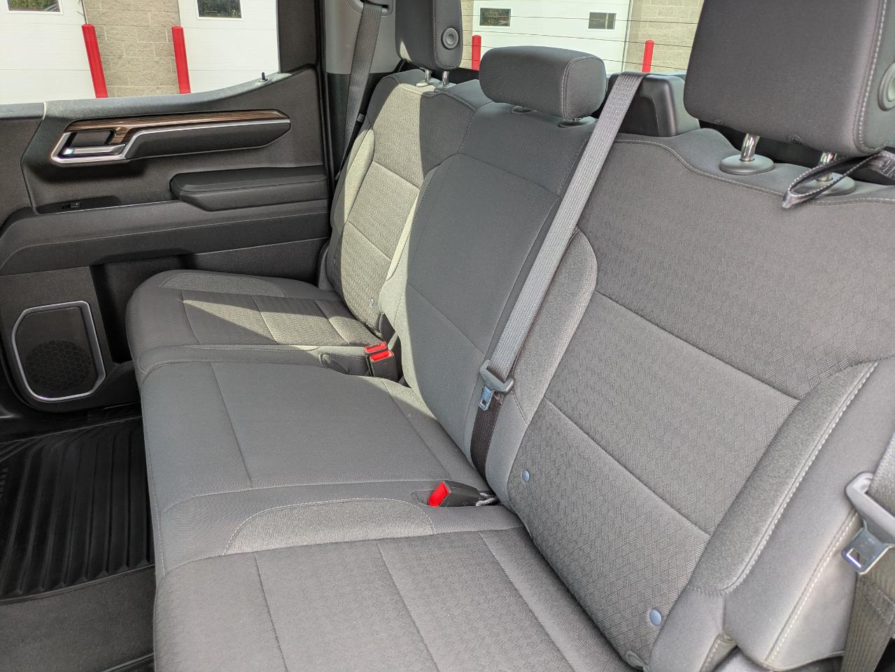 Chevrolet Silverado 1500 LT Crew Cab 4WD 2026
