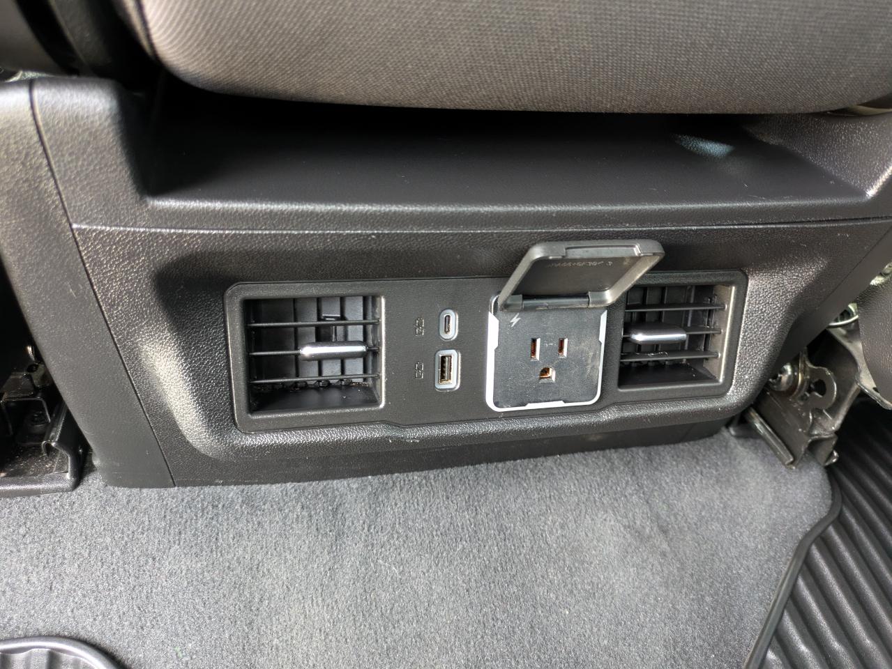 Chevrolet Silverado 1500 LT Crew Cab 4WD 2026