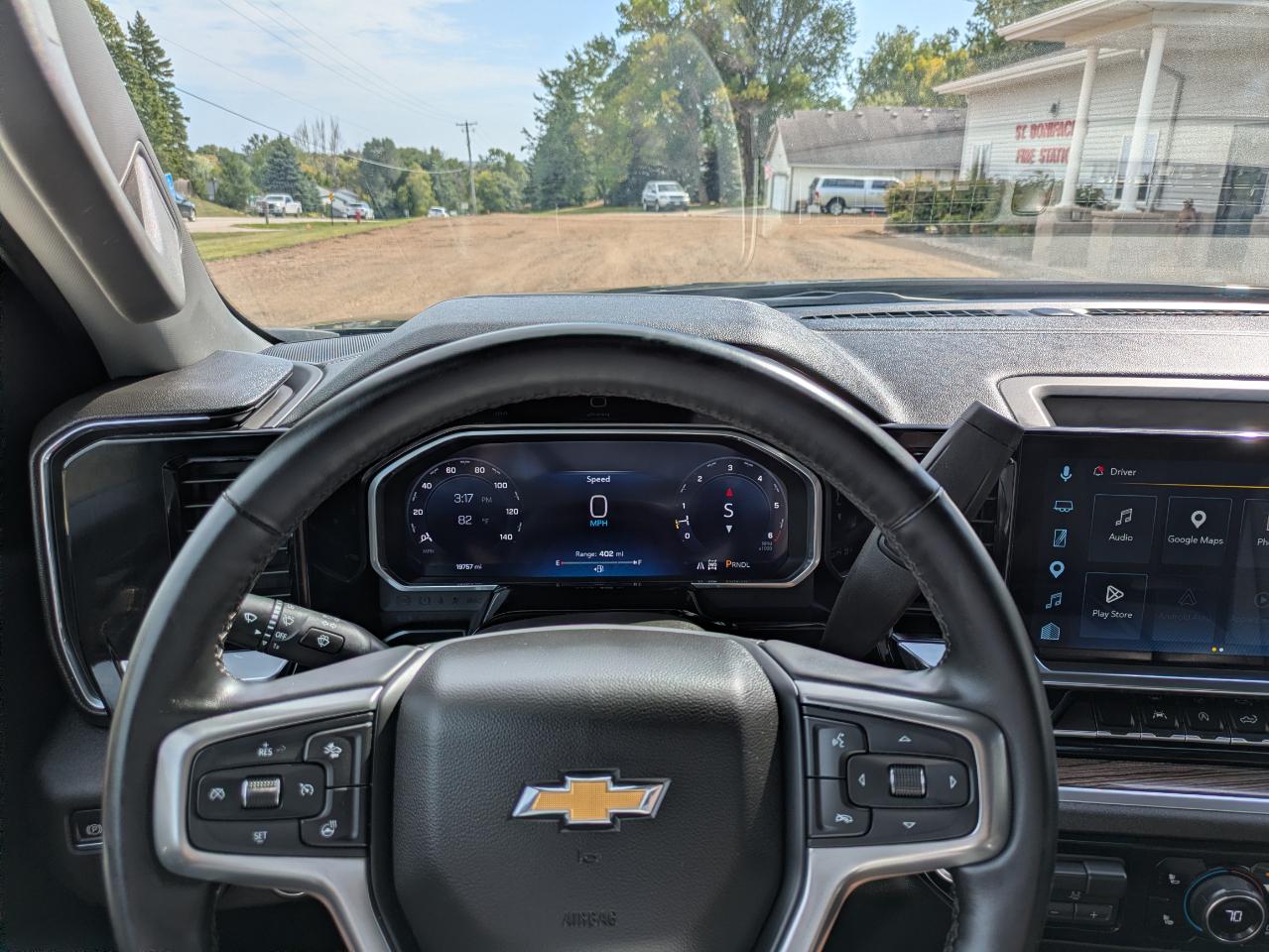 Chevrolet Silverado 1500 LT Crew Cab 4WD 2026