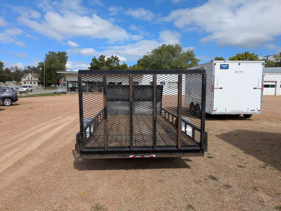 Tomahawk Trailer  2008