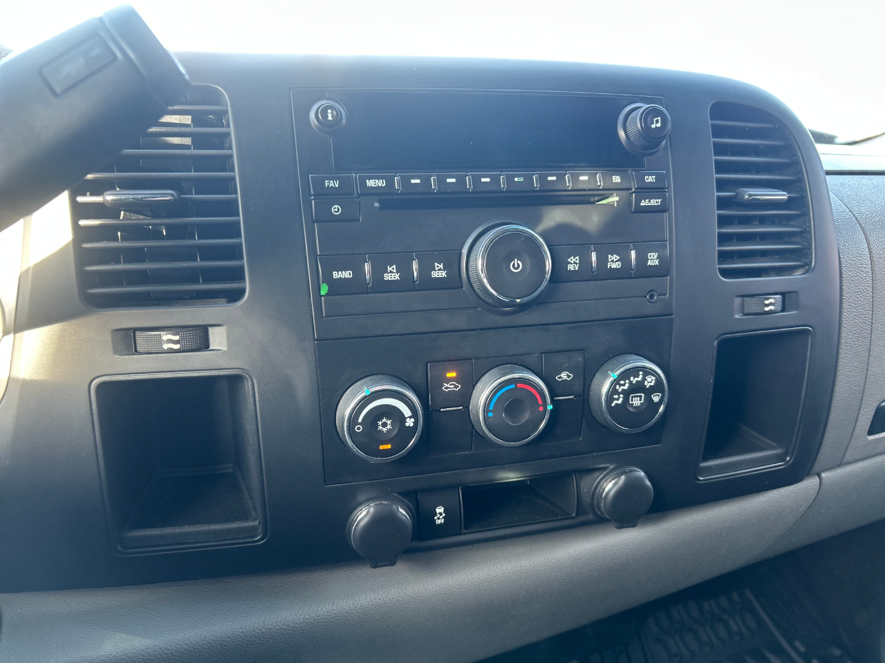 Chevrolet Silverado 2500HD 4WD Crew Cab 153.7" Work Truck 2013