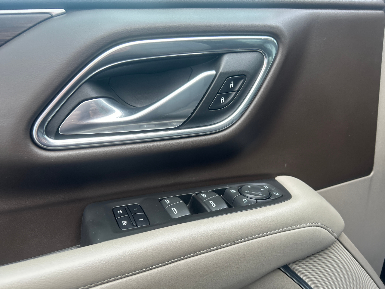 Chevrolet Tahoe 4WD 4dr Z71 2022