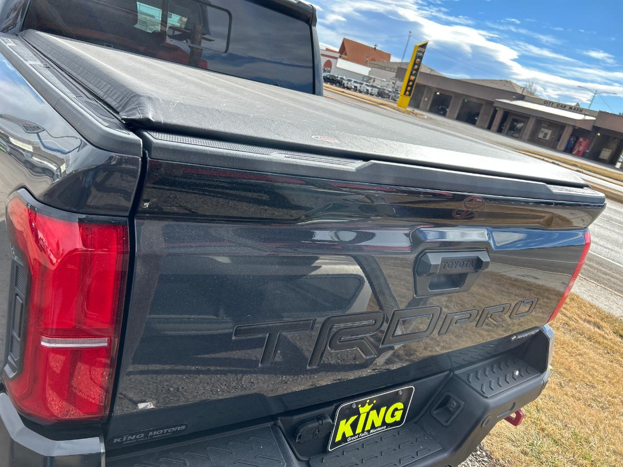 Toyota Tacoma 4WD TRD Pro Hybrid Double Cab 5' Bed AT (Natl) 2024